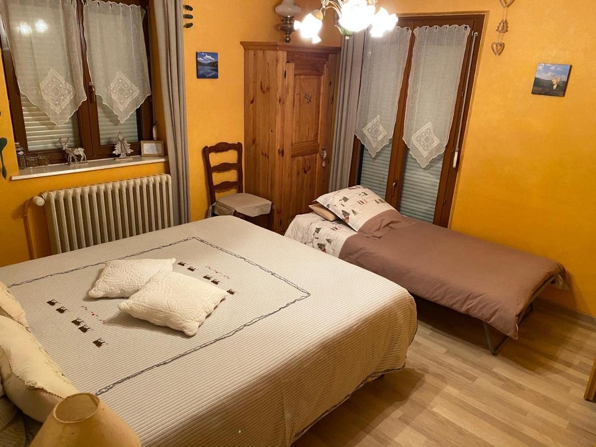 Chambres D'Hotes Des Cascades St-Nicolas Kruth Exteriör bild